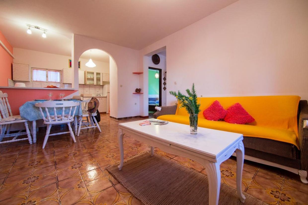 Silver Beach Apartments Vis Extérieur photo