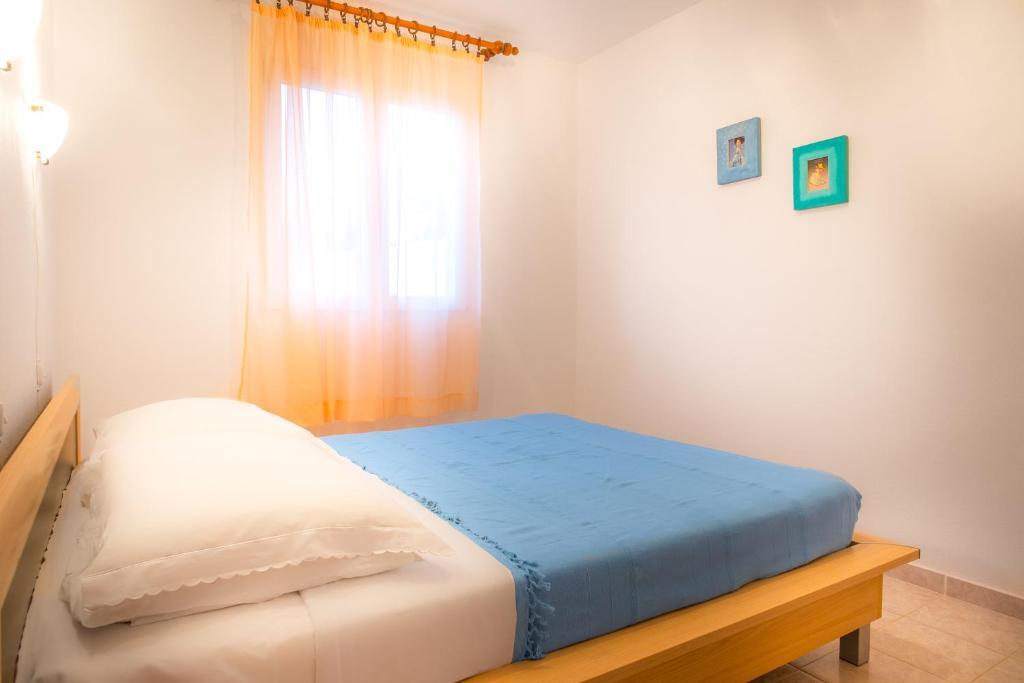 Silver Beach Apartments Vis Chambre photo