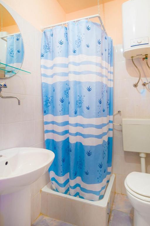 Silver Beach Apartments Vis Chambre photo